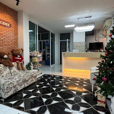 Papangkorn House Hotel Surat Thani Luaran gambar